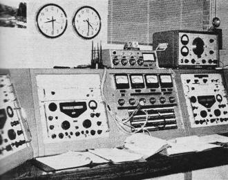 Monitoring equipment at the CSC's receiving station near Ottawa, Canada - RF Cafe