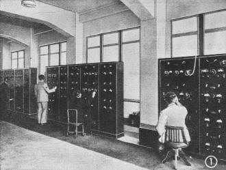 elaborate short-wave receivers at the Japanese station located at Komuro - RF Cafe