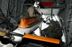 AN/AQS-14 mine detection submersible unit - RF Cafe