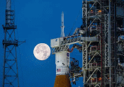Hams Needed to Track Artemis Moon Mission - Airplane and Rockets
