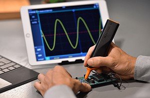 Saelig Introduces Wireless 30&nbsp;MHz Scope-In-A-Probe - RF Cafe